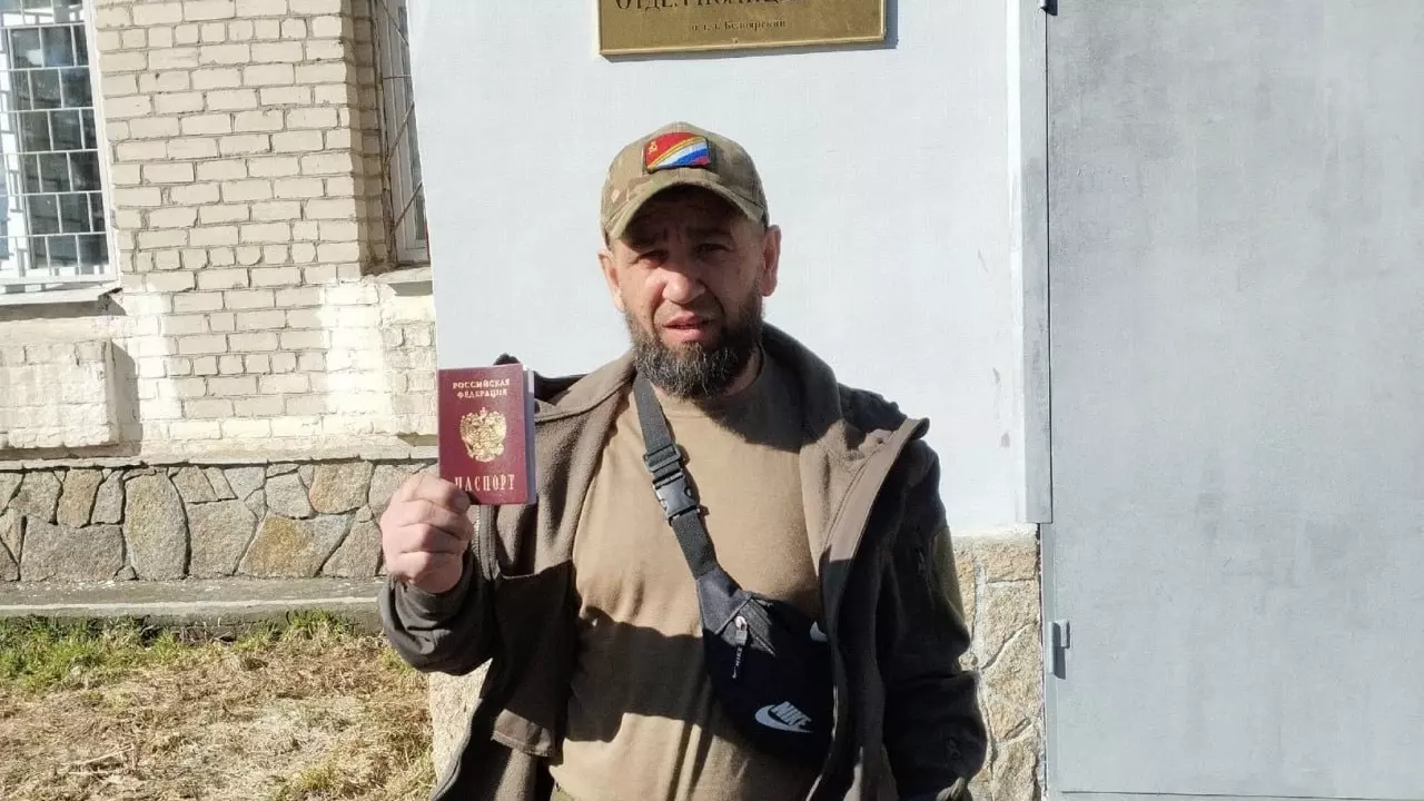 Житель Таджикистана получил российский паспорт после участия в СВО
