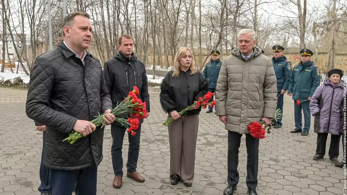 В Нижнем Тагиле почтили память ликвидаторов последствий Чернобыльской аварии